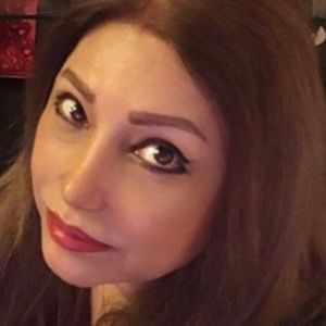 Meet your Posher, Parvin